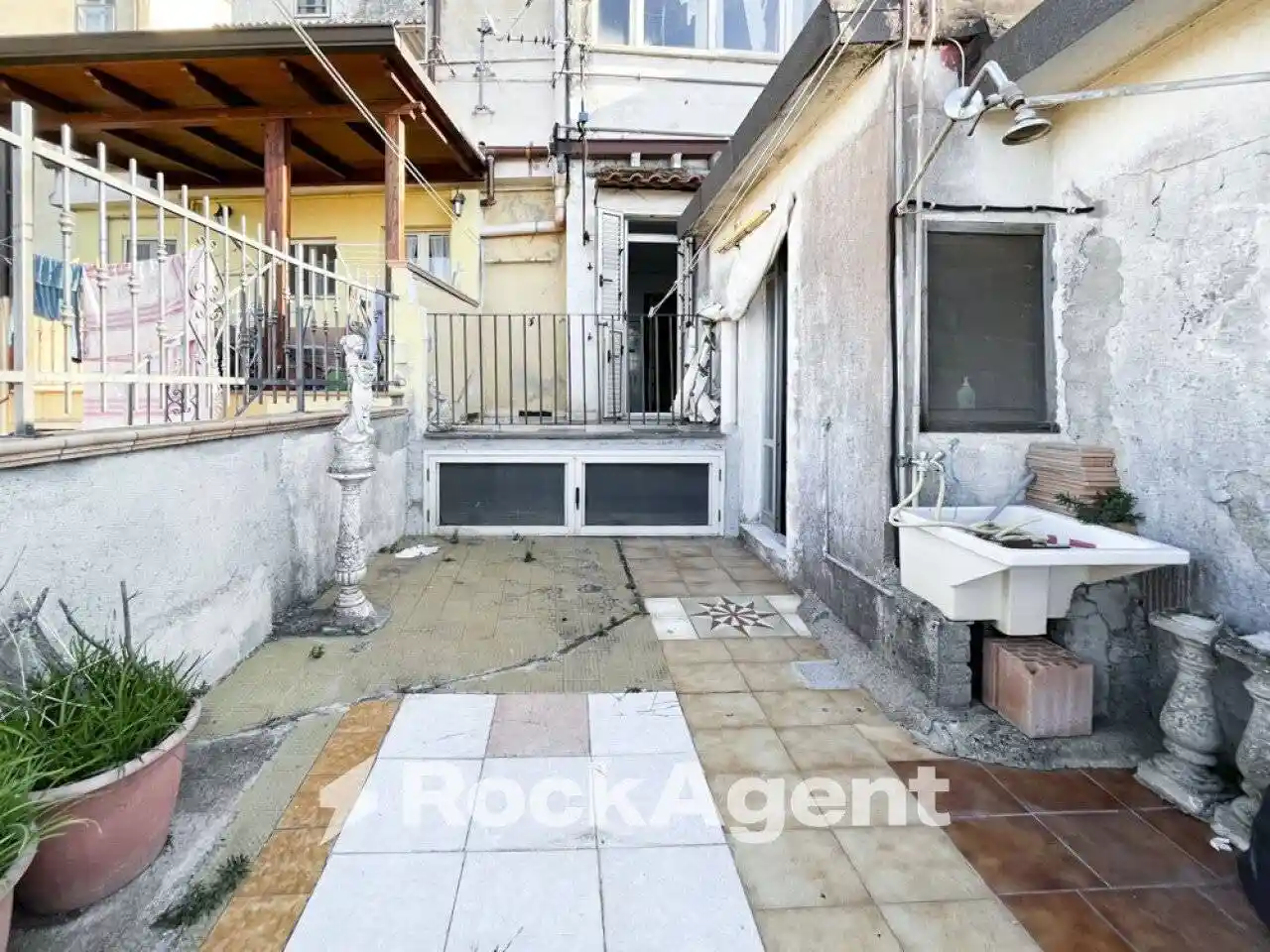 Quadrilocale largo Piano Grande, Centro Storico, Catanzaro - foto 3