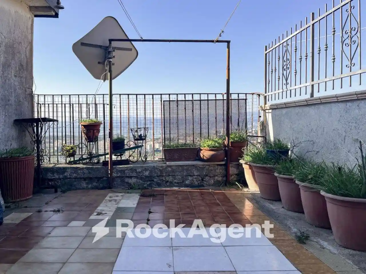 Quadrilocale largo Piano Grande, Centro Storico, Catanzaro - foto 5