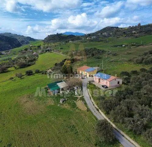 Villa in vendita a Caccamo