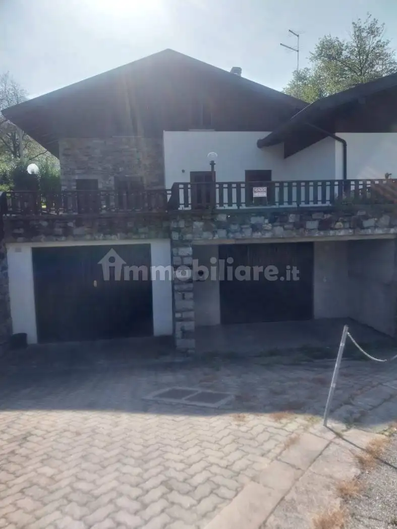 Villetta a schiera in vendita a Sonico