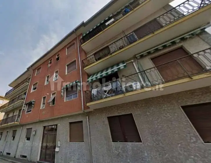 Appartamento in asta a Parabiago