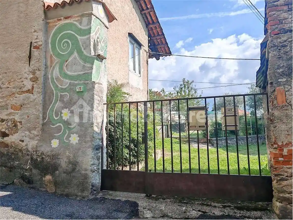 Terratetto unifamiliare via Parrocchiale, Baio Dora, Borgofranco d'Ivrea - foto 3