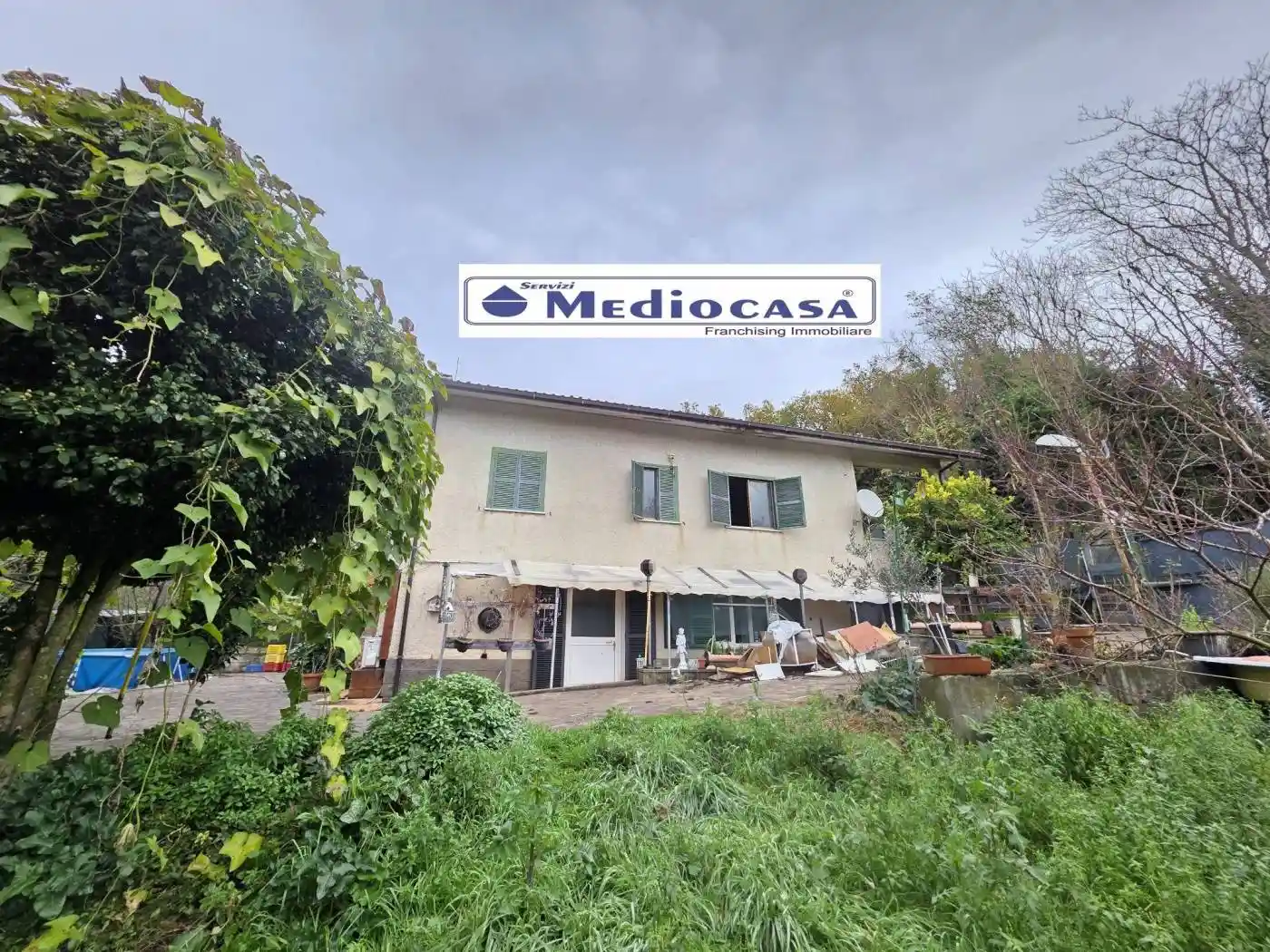 Villa in vendita a Lariano