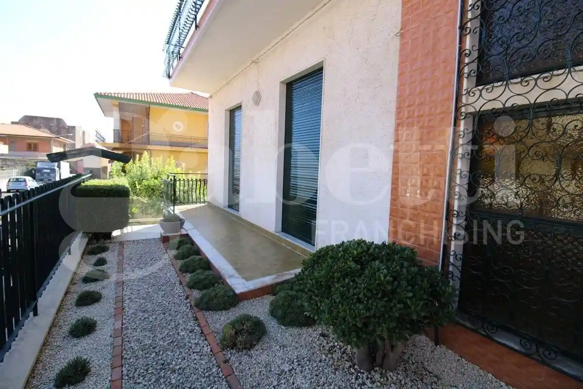 Villa unifamiliare via XXIV Maggio , 12, Centro, Viagrande - foto 5