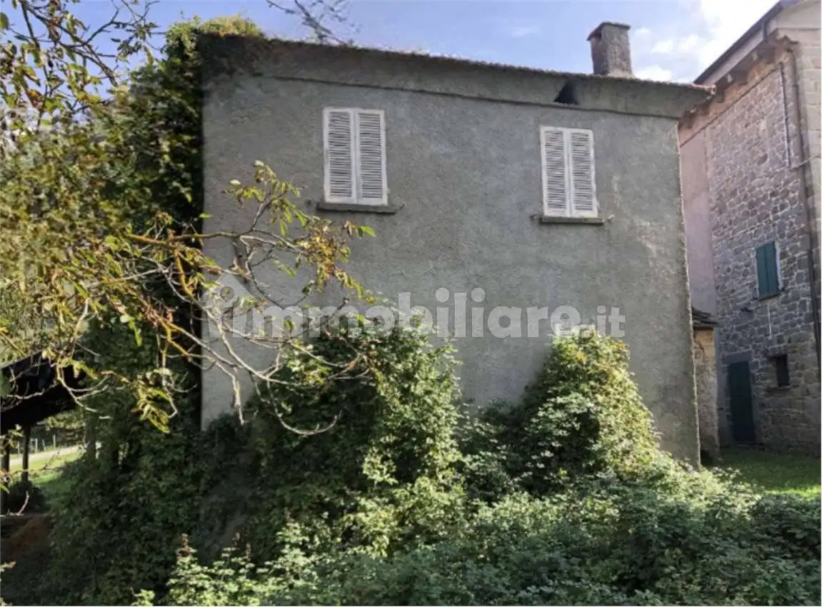 Casa indipendente in asta a Albareto