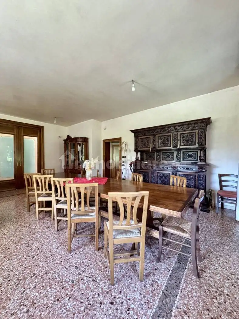 Villa unifamiliare, buono stato, 336 m², Cornedo Vicentino - foto 3