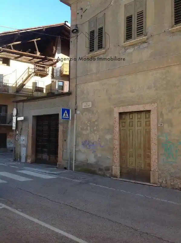 Palazzo - Edificio in vendita a Pergine Valsugana