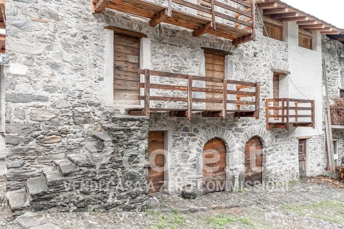 Appartamento in vendita a Colorina