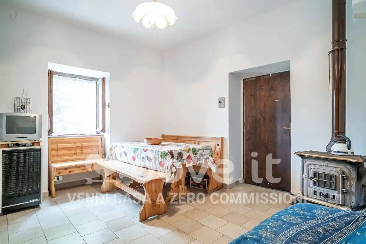 Trilocale via Poira 48, Centro, Colorina - foto 3