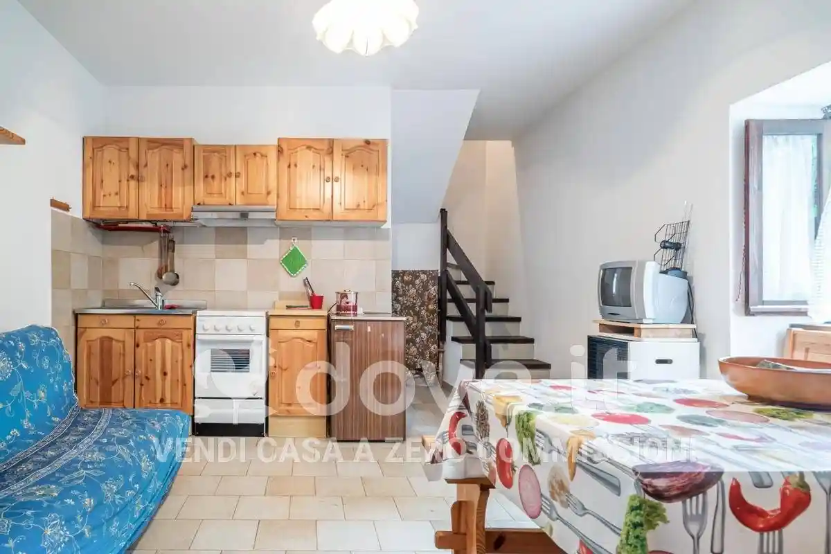 Trilocale via Poira 48, Centro, Colorina - foto 5