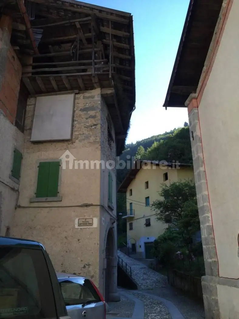 Terratetto plurifamiliare 119 m², da ristrutturare, Borgo Chiese - foto 5