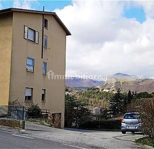 Appartamento via Giovanni Santi 18, Centro, Cagli - foto 2