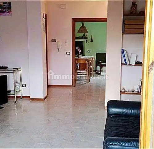 Appartamento via Giovanni Santi 18, Centro, Cagli - foto 3