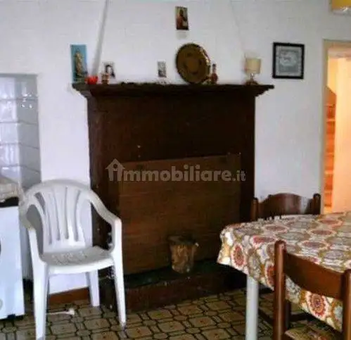 Villa unifamiliare, buono stato, 140 m², Centro, Cantiano - foto 2