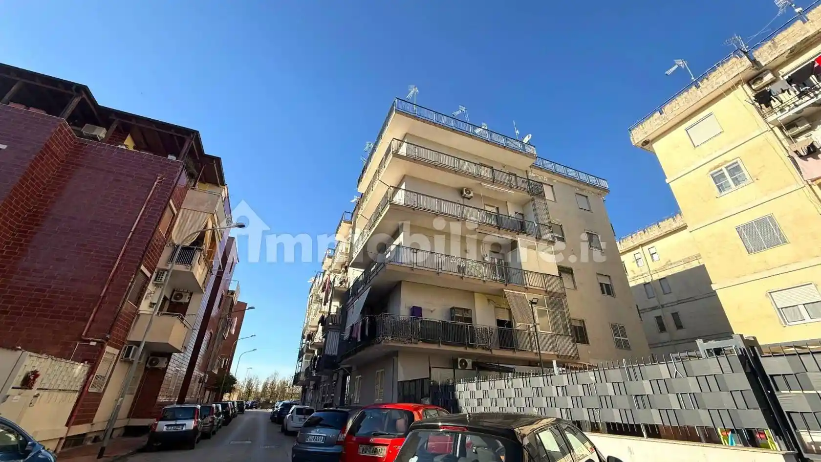 Trilocale via Antonio De Curtis 6, Centro, Pomigliano d'Arco - foto 3