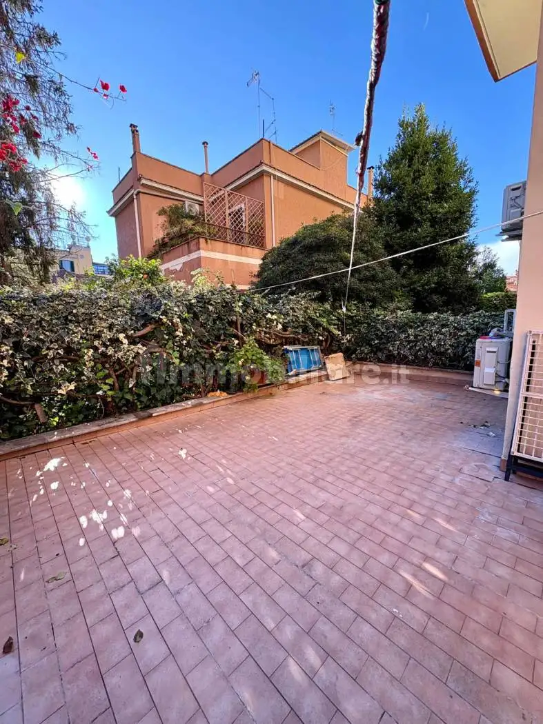 Appartamento in affitto a Roma