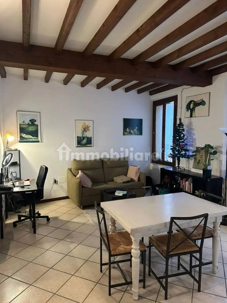 Appartamento in affitto a Modena