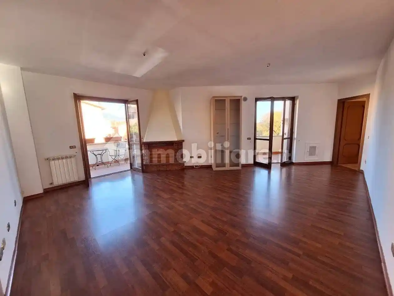 Villa in vendita a Rignano Flaminio