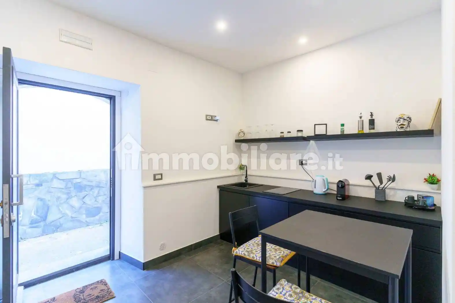 Bilocale via Cutrone 16, Centro Storico, Catania - foto 3