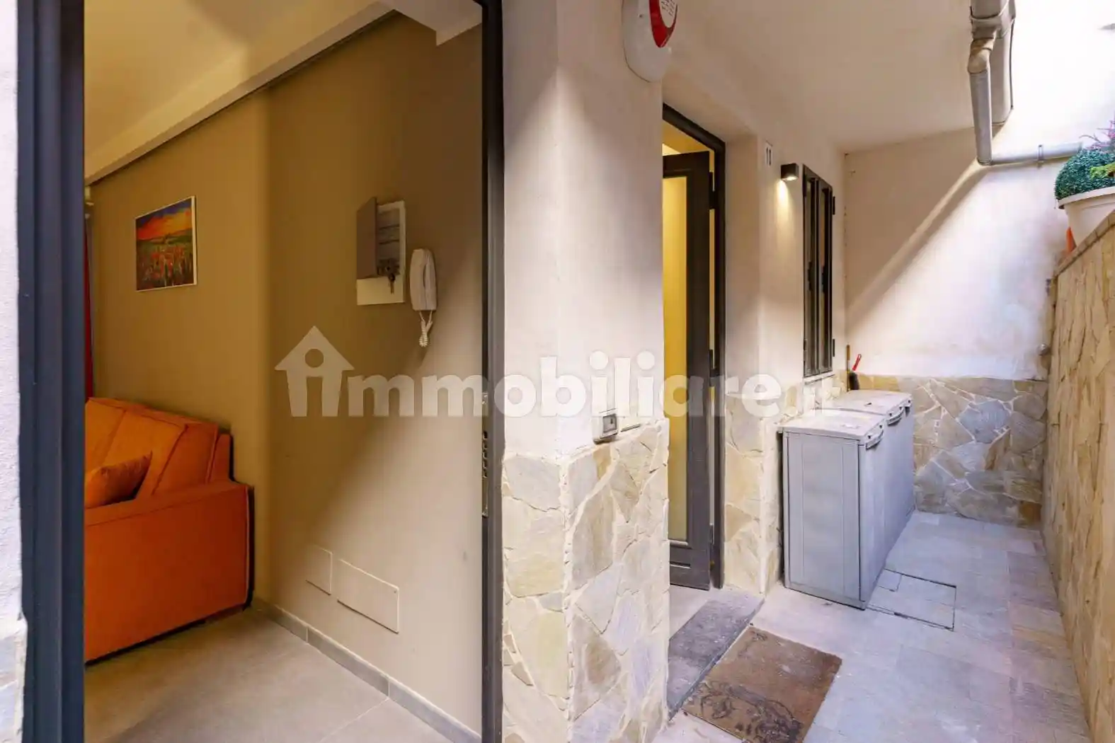 Quadrilocale via Cutrone 18, Centro Storico, Catania - foto 2