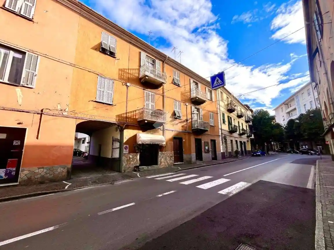 Quadrilocale via Genova 77, Centro, Albenga - foto 3