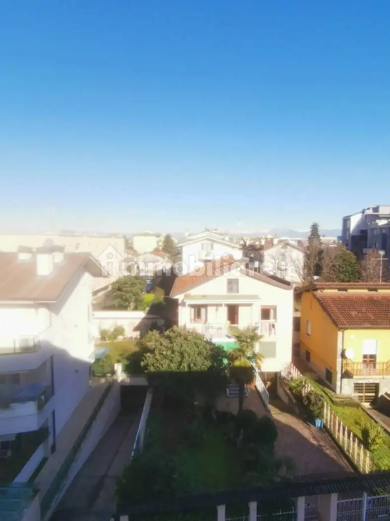 Trilocale via Gorizia 10, Centro, Cernusco sul Naviglio - foto 5