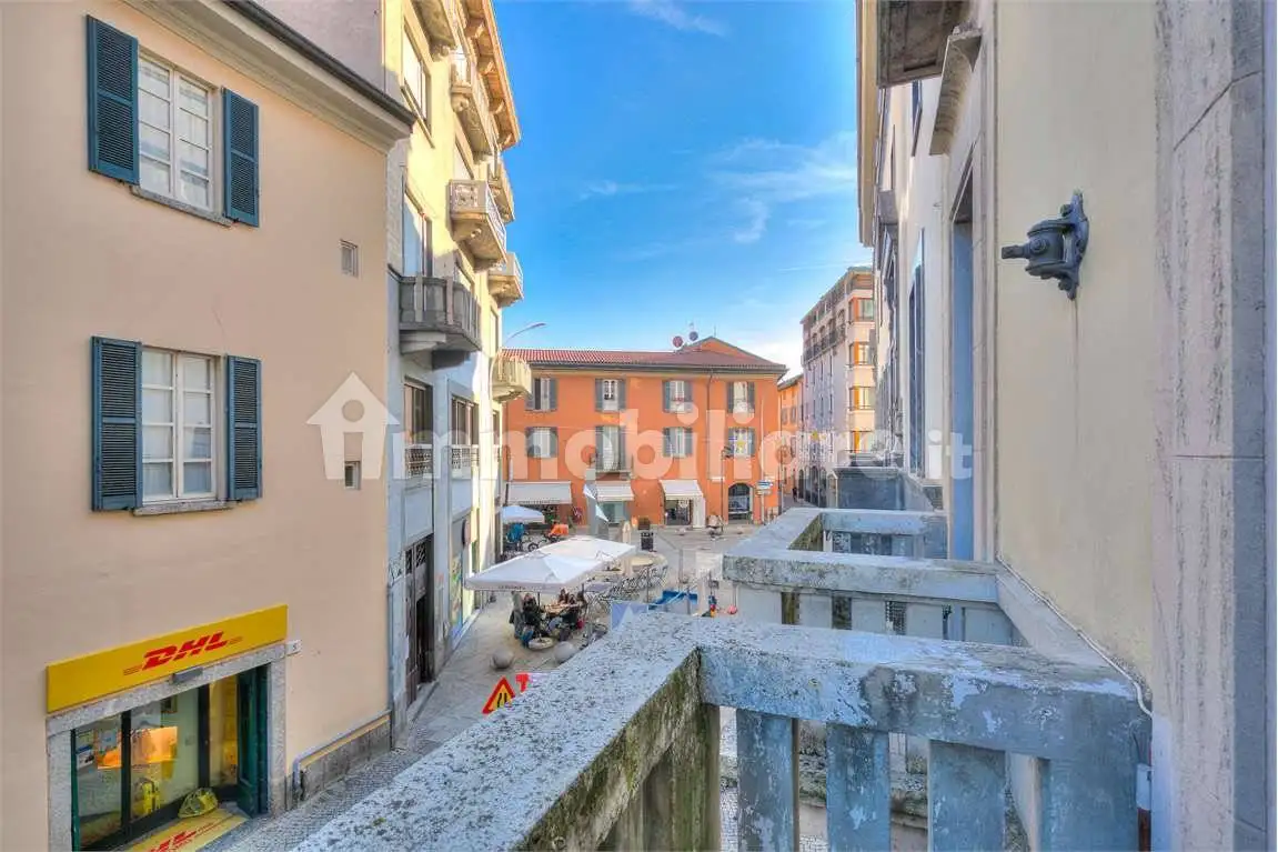 Appartamento in vendita a Como