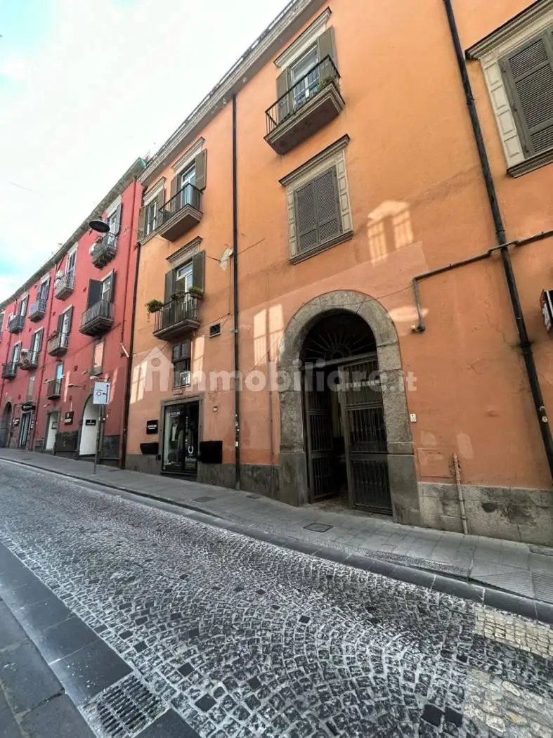 Appartamento in vendita a Pozzuoli