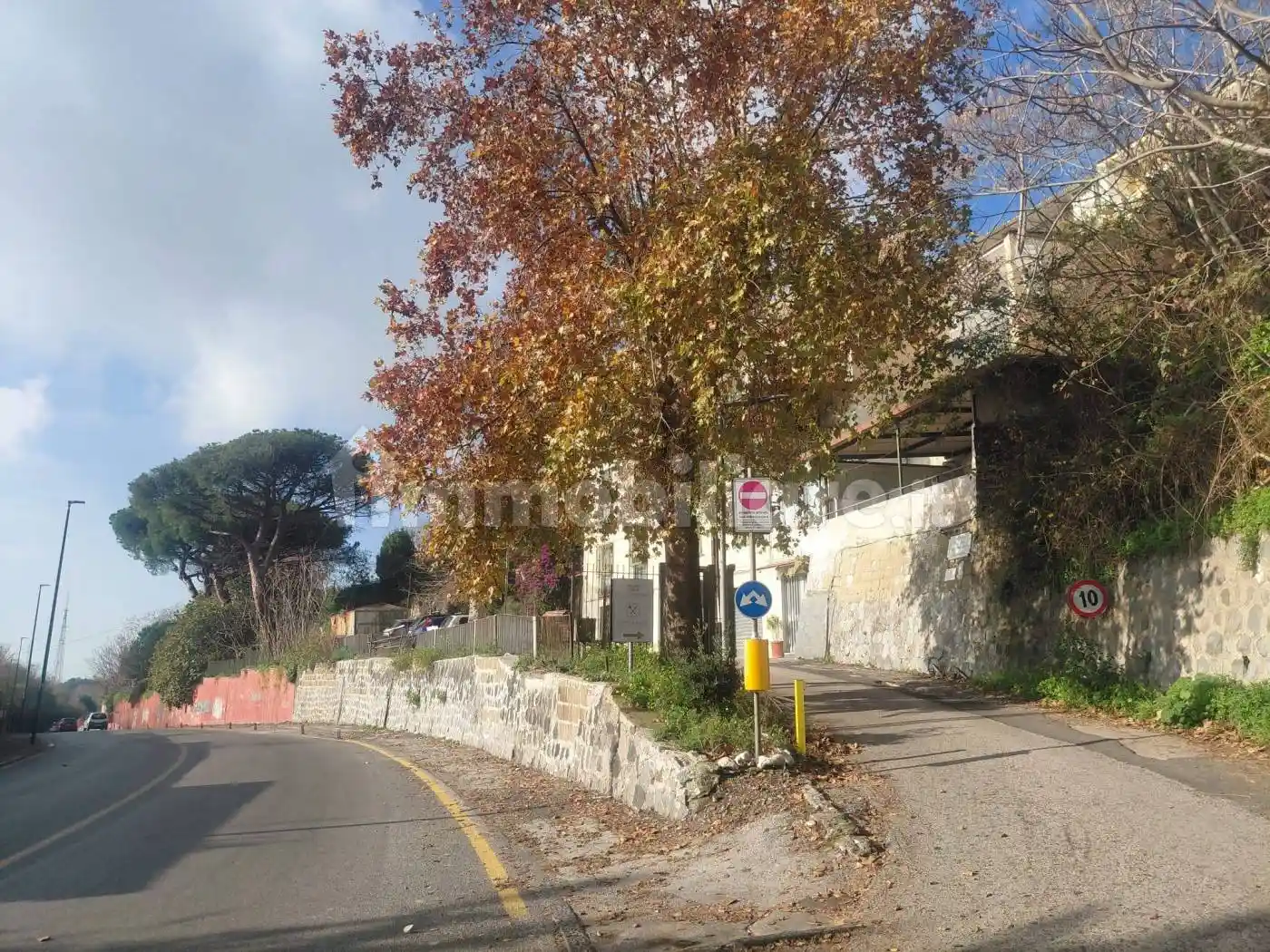 Trilocale via Privata delle Terme 19, Bagnoli, Napoli - foto 4