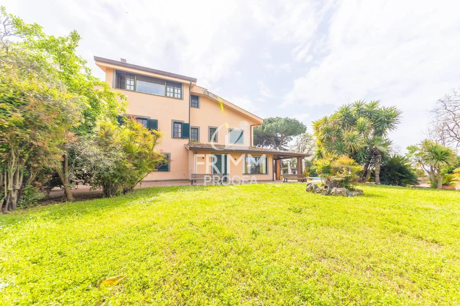 Villa in vendita a Castel Gandolfo