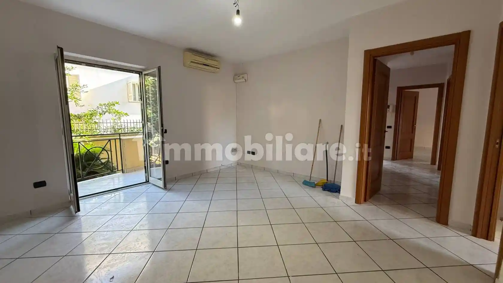 Quadrilocale via Ippolito Nievo 56, Madonna delle Grazie, Giugliano in Campania - foto 4