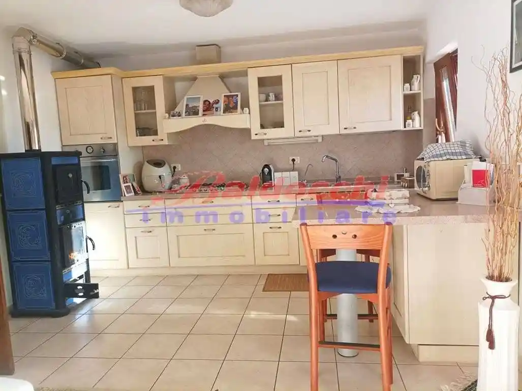 Terratetto unifamiliare 183 m², ottimo stato, Monte Giove - Magliano, Fano - foto 2