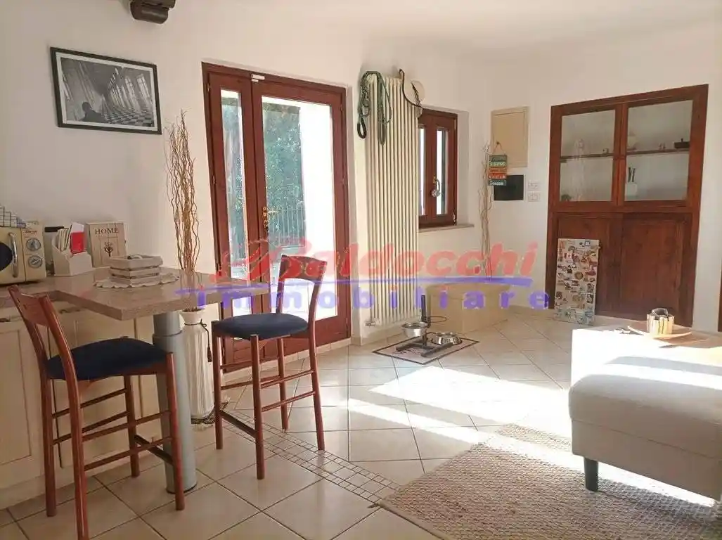 Terratetto unifamiliare 183 m², ottimo stato, Monte Giove - Magliano, Fano - foto 5