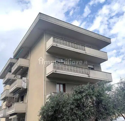 Appartamento in vendita a Carrara