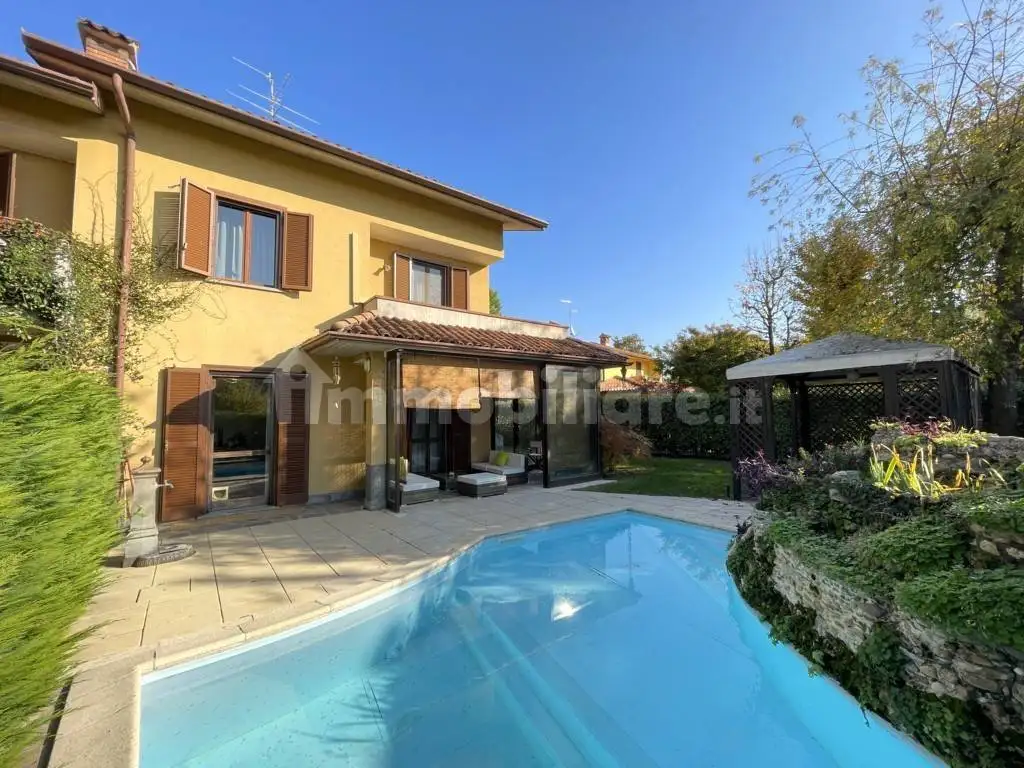 Villetta a schiera in vendita a Coccaglio