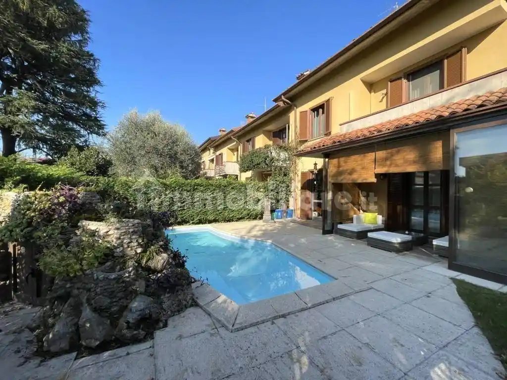 Villa a schiera via Adelchi Negri 29, Coccaglio - foto 2