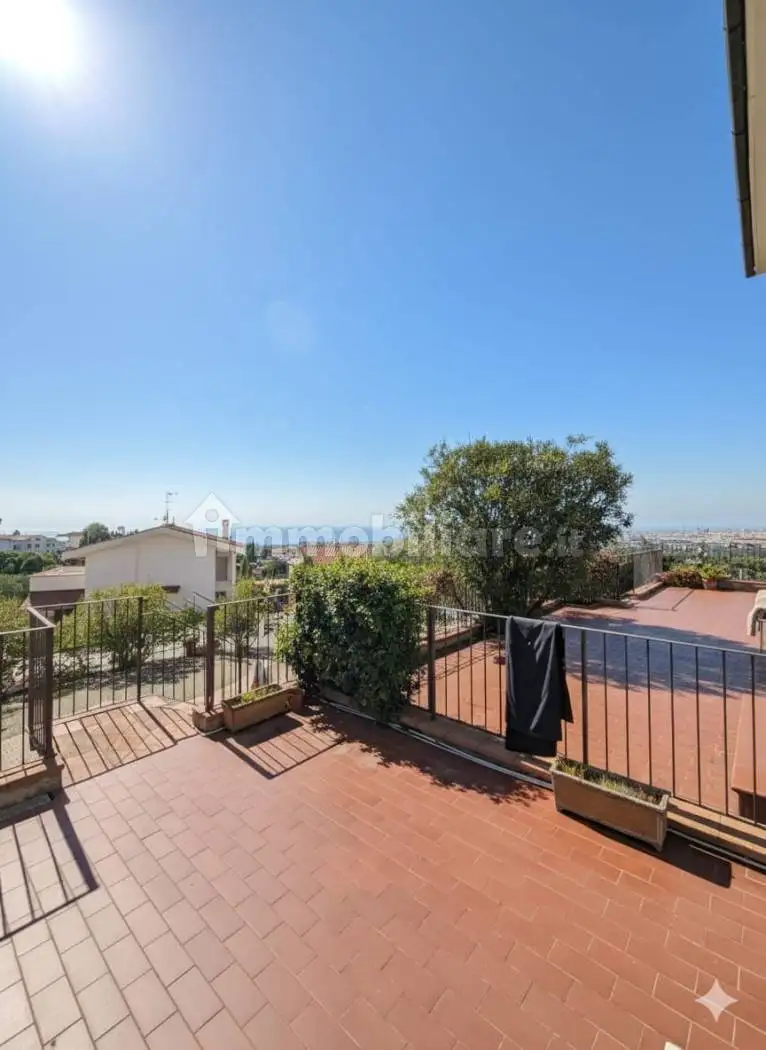 Appartamento in vendita a Livorno