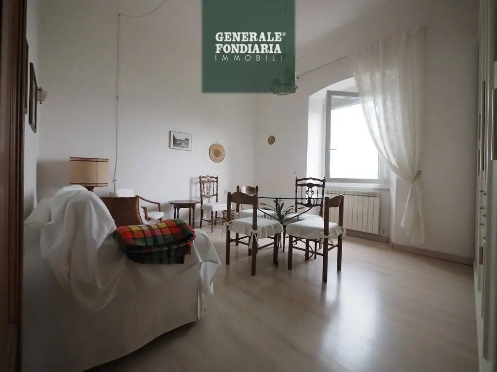 Appartamento in affitto a Portovenere