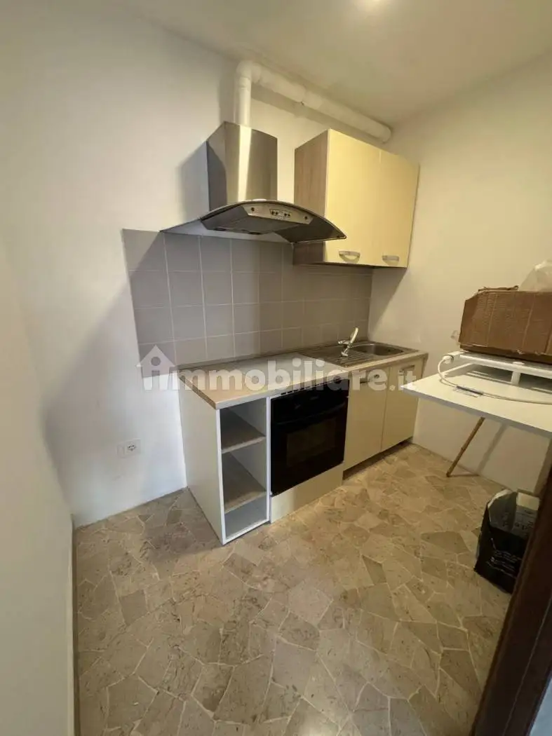 Quadrilocale viale Giuseppe Mazzini, Centro Storico, Terni - foto 4