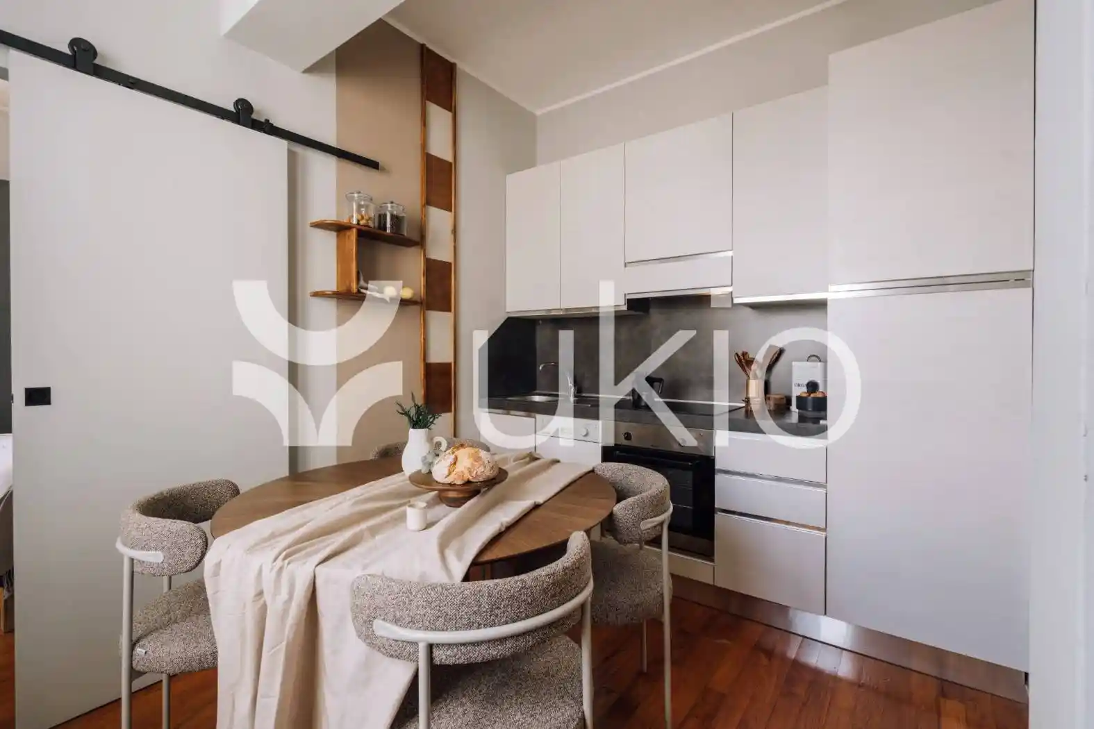 Trilocale ottimo stato, settimo piano, Quadrilatero della Moda, Milano - foto 3