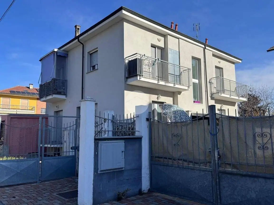 Villa in vendita a Orbassano