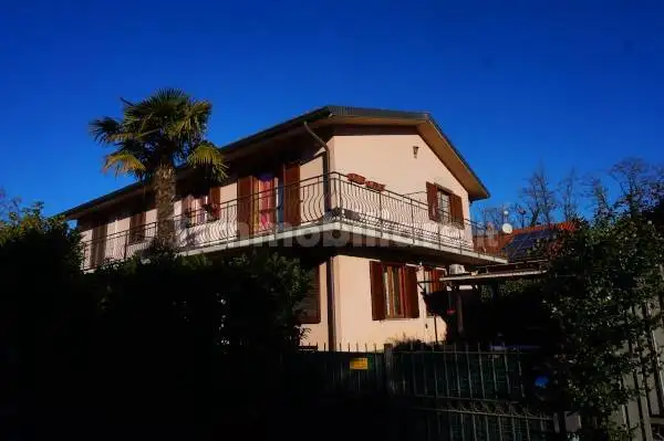 Villa in vendita a Chignolo d'Isola