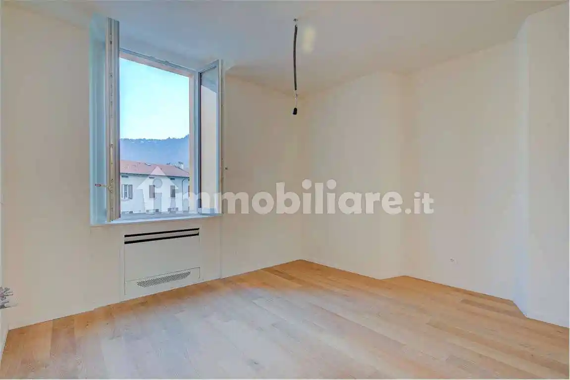 Bilocale ottimo stato, secondo piano, Borghi, Como - foto 3