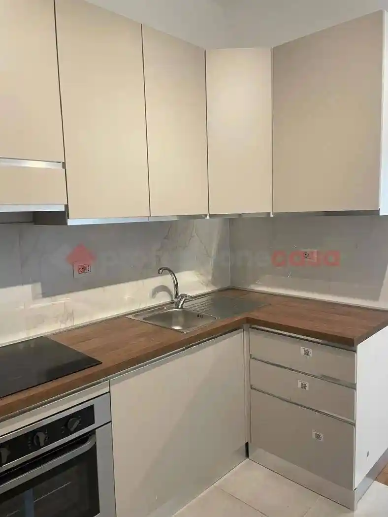 Bilocale viale Val Padana , 118, Conca d'Oro - Valli, Roma - foto 2