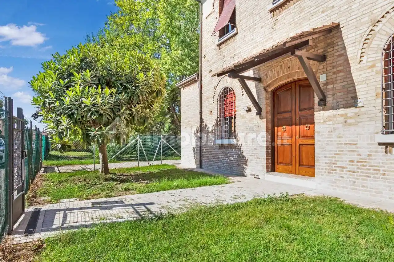 Villa a schiera 5 locali, ottimo stato, Lugo - foto 2