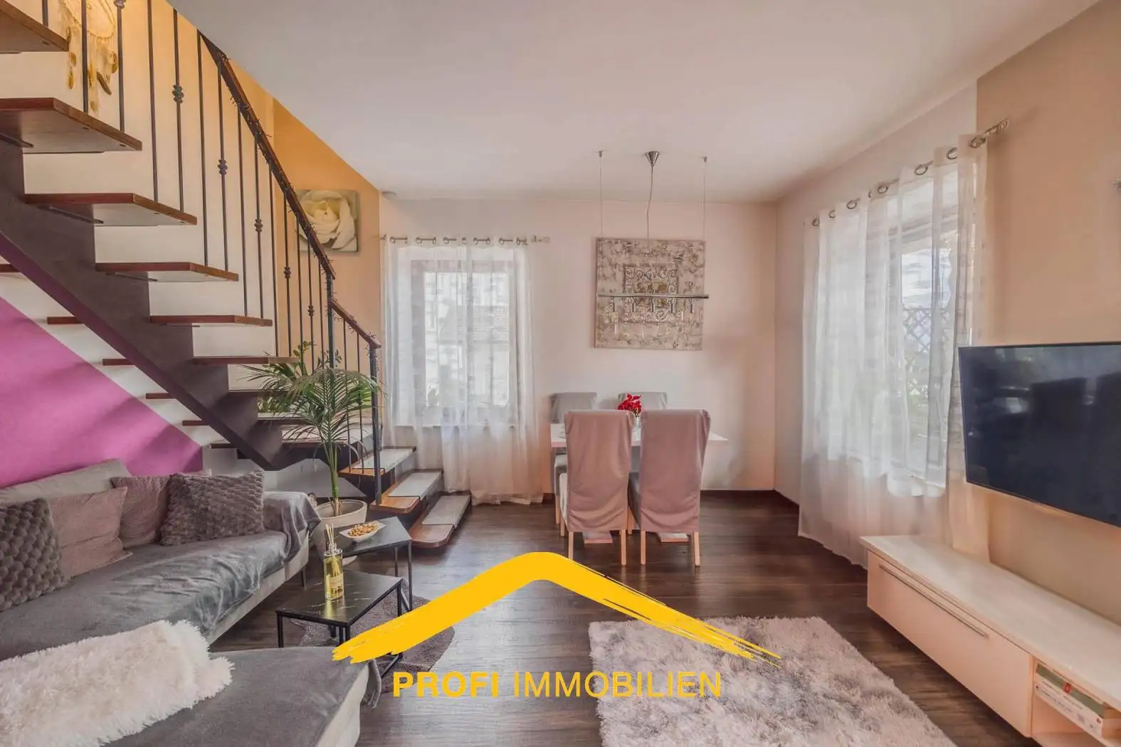 Appartamento in vendita a Postal