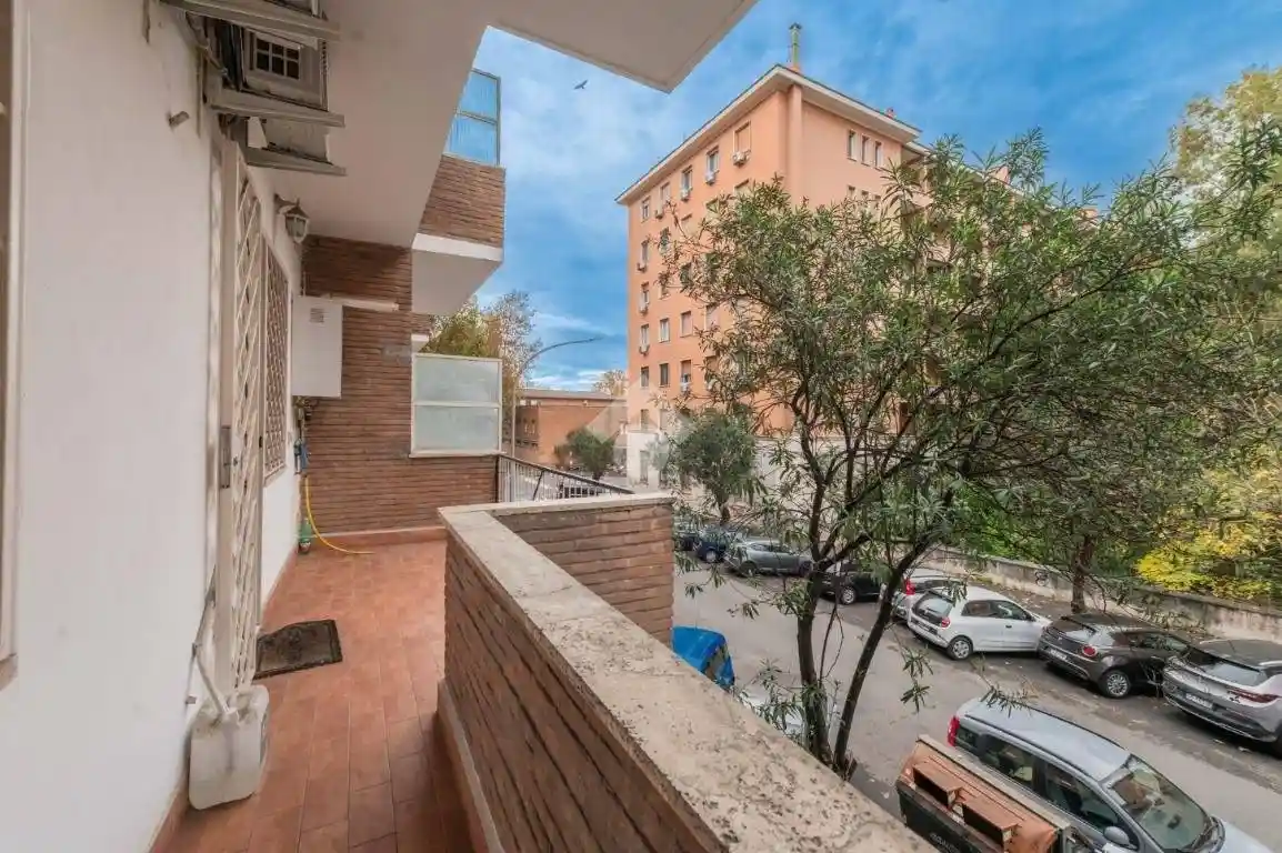 Quadrilocale via Campi Flegrei 23, Città Giardino, Roma - foto 3