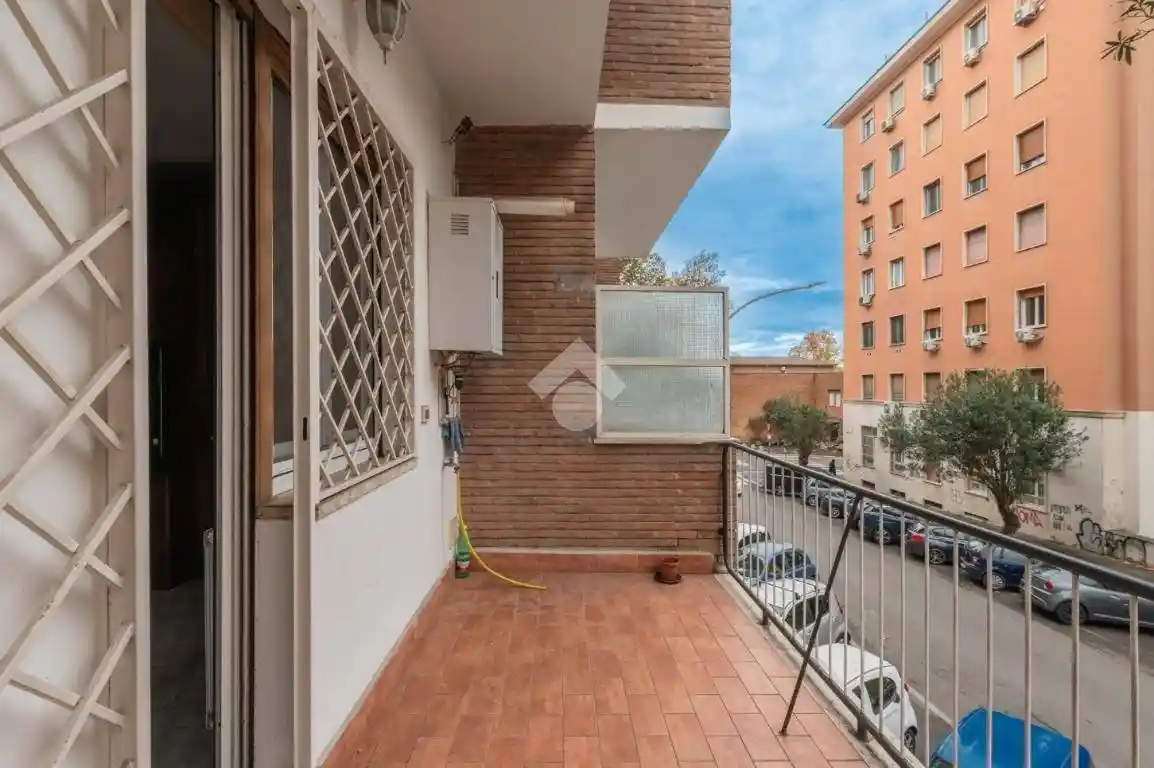 Quadrilocale via Campi Flegrei 23, Città Giardino, Roma - foto 4