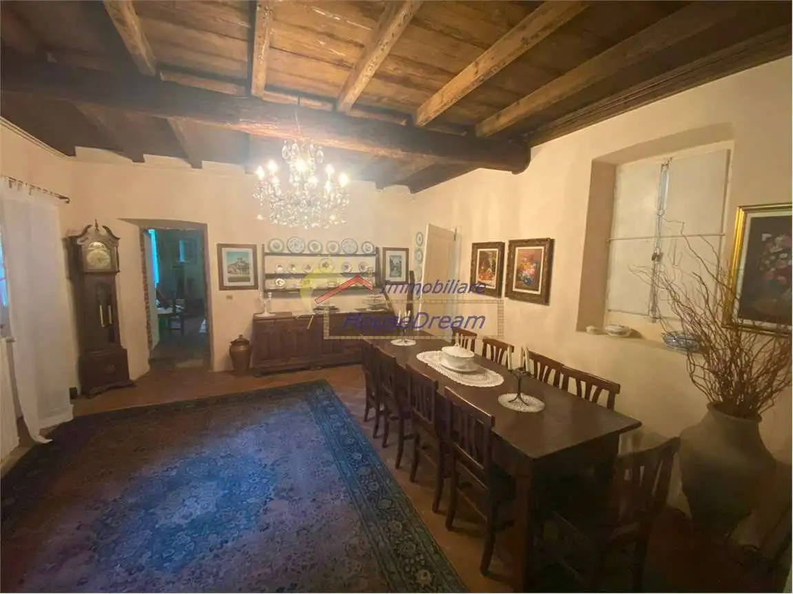 Villa unifamiliare, ottimo stato, 300 m², Centro, Castelletto Sopra Ticino - foto 4