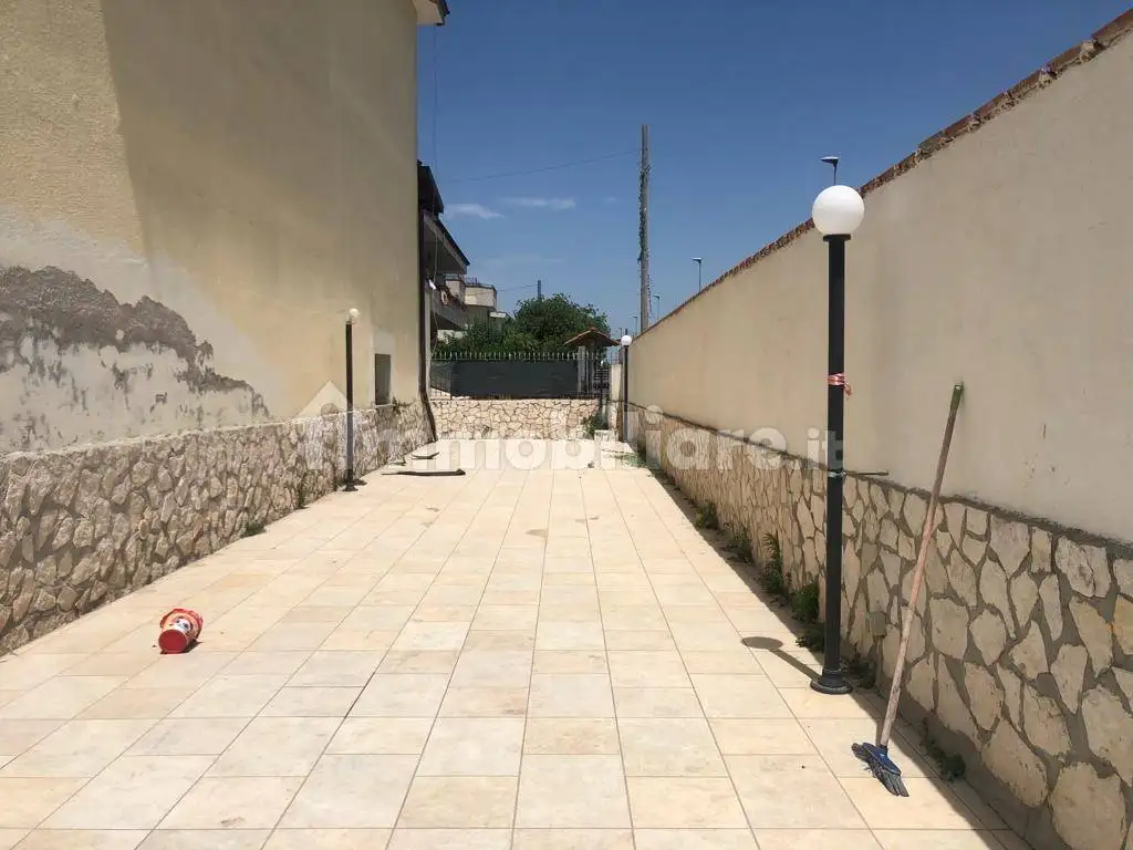 Villa a schiera viale dei Pini Sud, Varcaturo, Giugliano in Campania - foto 4
